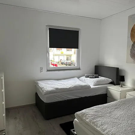 Wirtheim Apartment *